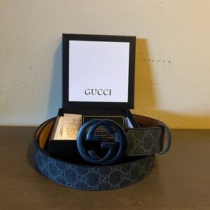 Gucci GG Canvas Belt with Matte Black Buckle